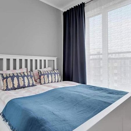 Golden Apartments Dluga Grobla 10-41 กดัญสก์ ภายนอก รูปภาพ